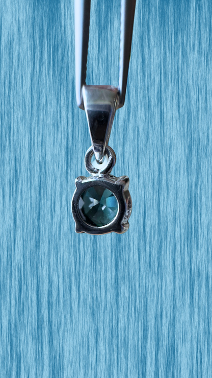 0.65CT Blue Spinel Silver Pendant